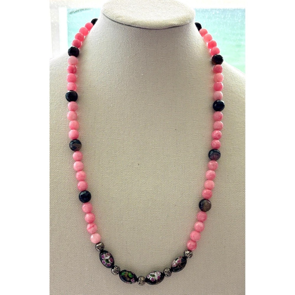 Necklace Gemstone Cloisonne Pink Black Lobster Clasp Style New with Tags